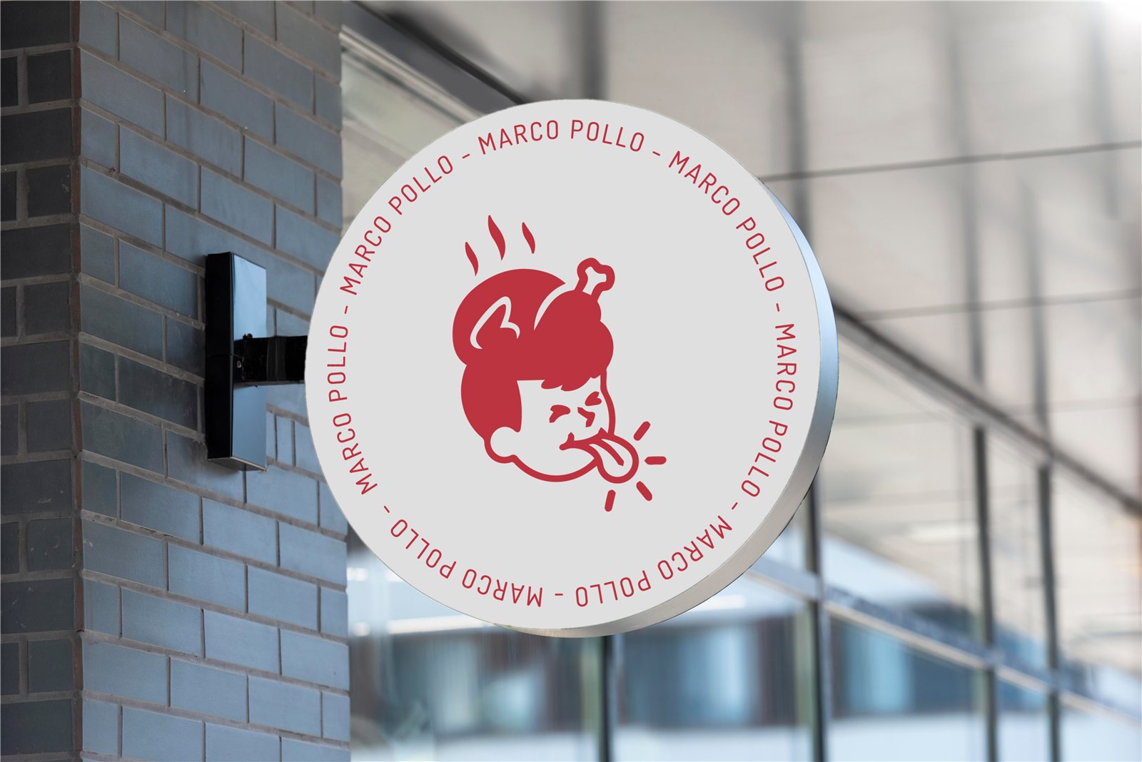 Marca Marco Pollo, cartel en local